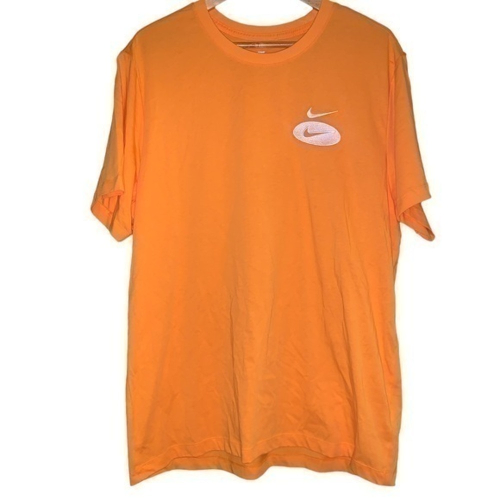 Nike tee shirt